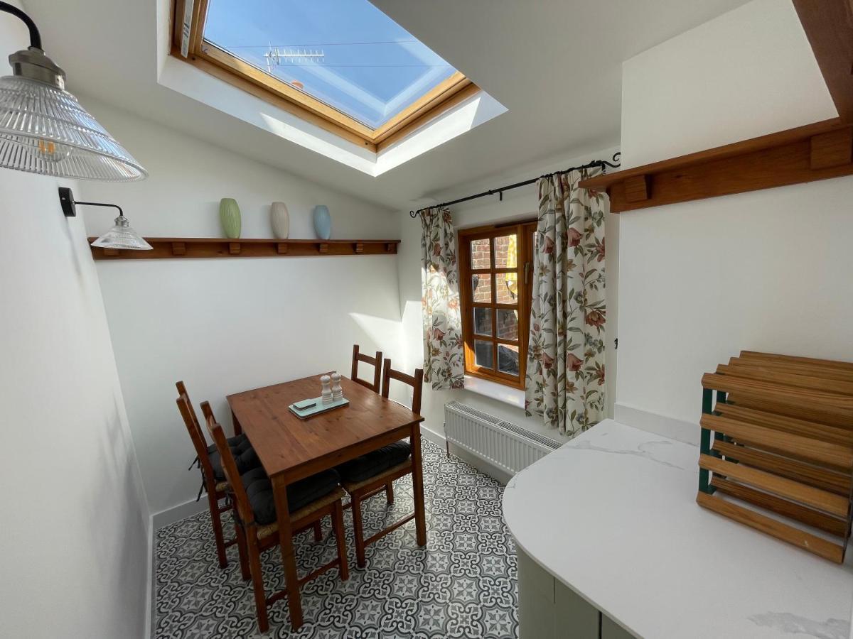 All Seasons Cottage Breaks Саксмундхэм Экстерьер фото
