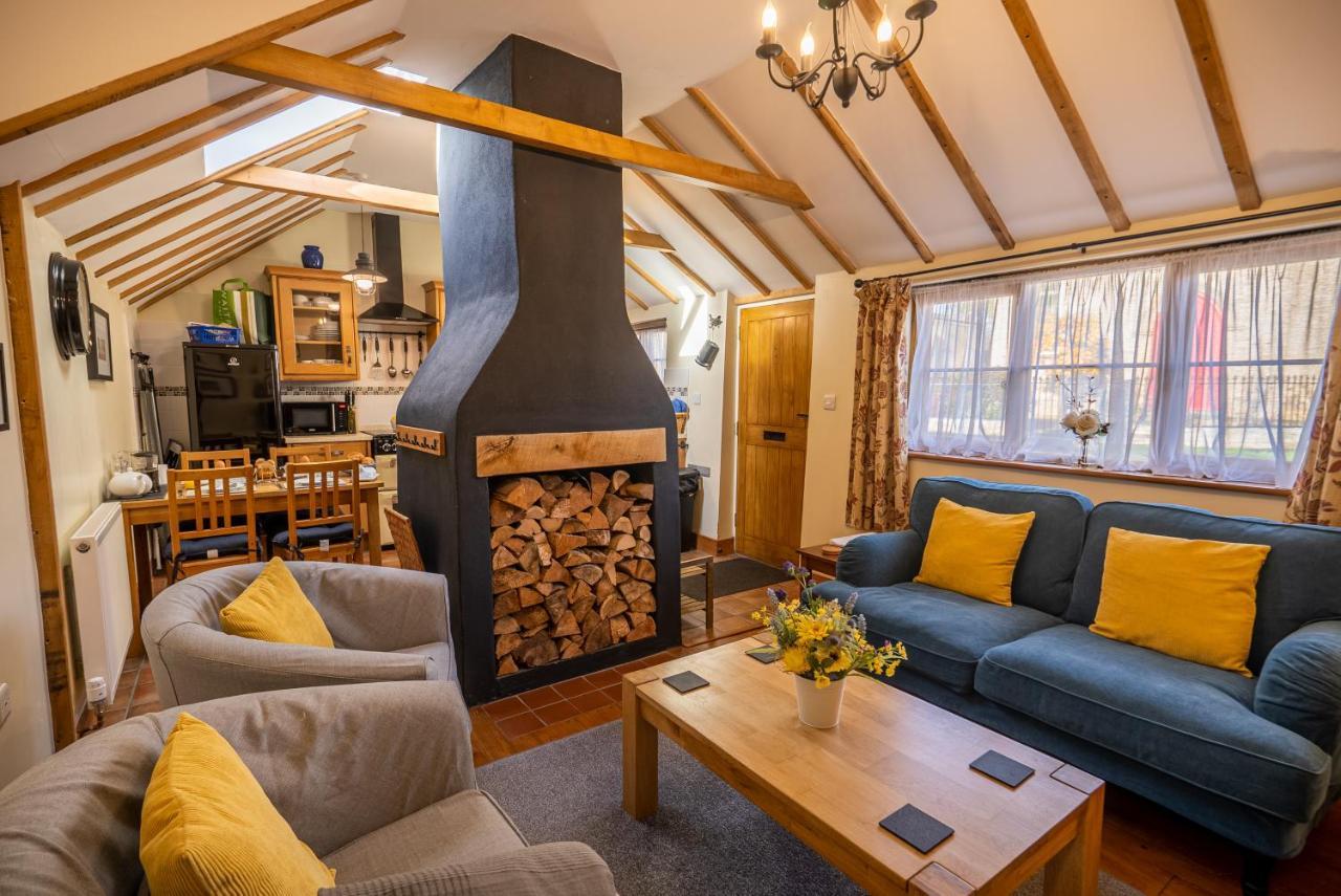 All Seasons Cottage Breaks Саксмундхэм Экстерьер фото