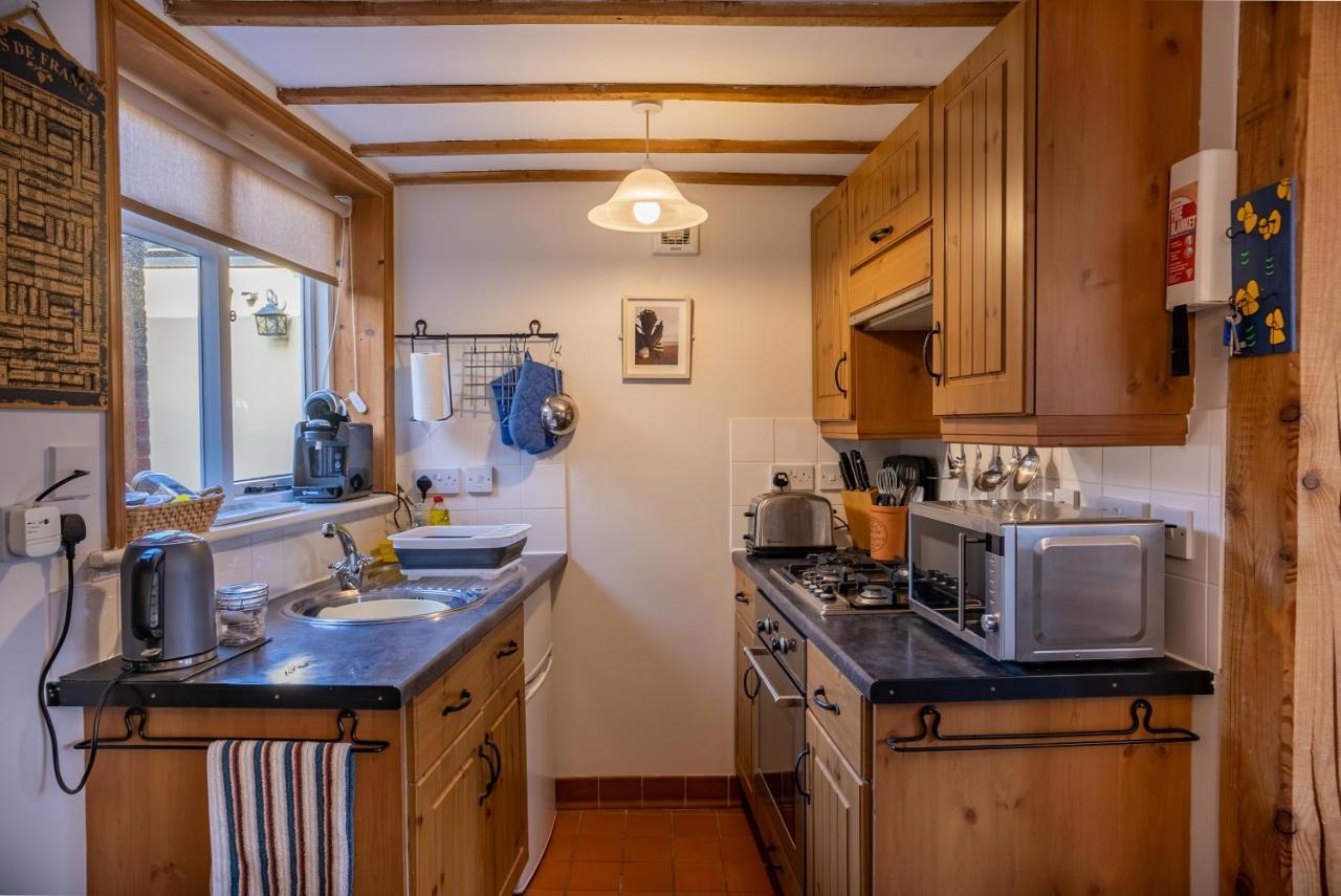 All Seasons Cottage Breaks Саксмундхэм Экстерьер фото