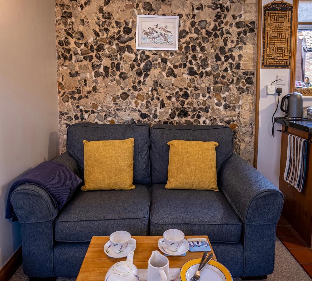 All Seasons Cottage Breaks Саксмундхэм Экстерьер фото